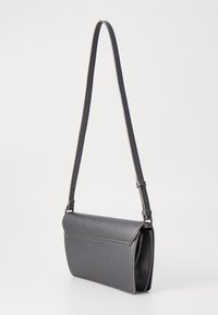 Valentino Bags ARENIL - Borsa a tracolla - cannafucil