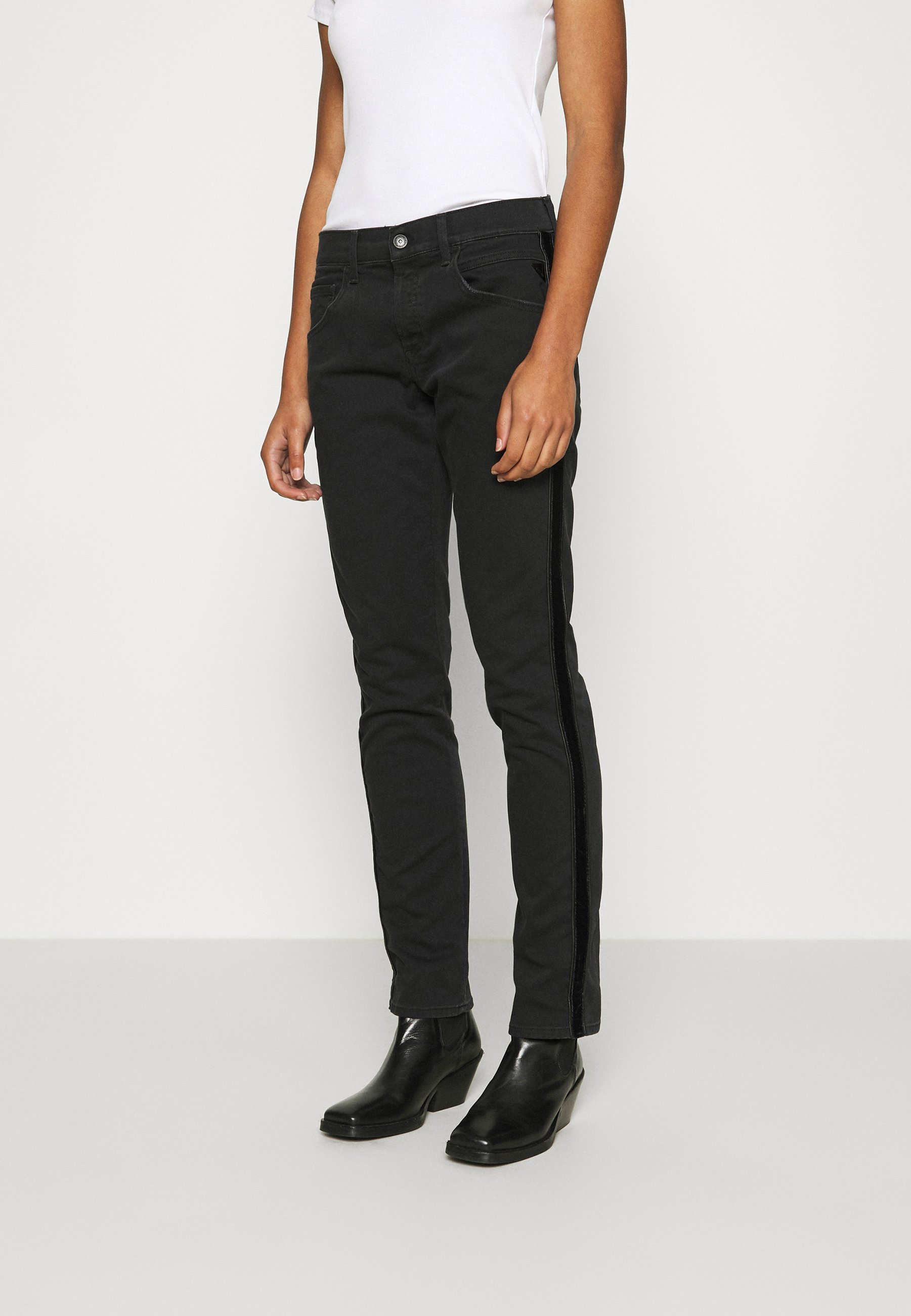 Replay ROXEL - Laisvo kirpimo džinsai - black/juodų džinsų - Zalando.lt