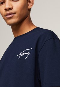 Tommy Jeans - T-shirt basic