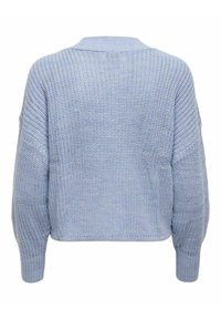 Blå stickad tröja med rund halsringning, sänkta axlar och ribbade mudd. Har en strukturerad yta och en avslappnad, kort modell.