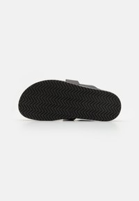 Zign LEATHER - Varvassandaalit - black