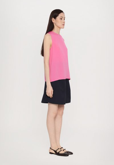 Theory STRAIGHT SHELL MODE - Débardeur - bright pink