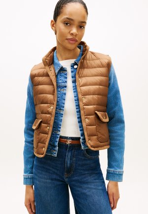 Tommy Hilfiger SHINY LIGHTWEIGHT DOWN SLIM GILET - Vest - hickory