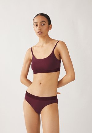 ARMEDANGELS TRINAA - Slip - cranberry juice