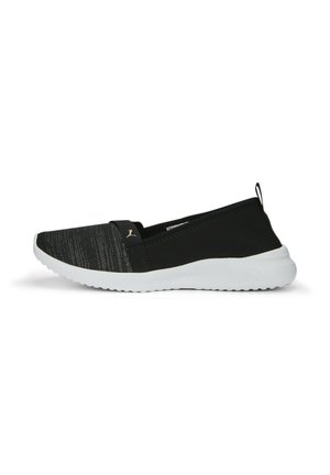 Sneakers - black