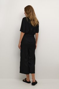 Kaffe KARUTHIE CROPPED SOLID  - Overal - black deep