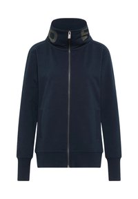 Navyblauer Zip-Hoodie mit hohem Kragen, seitlichen Taschen, gerippten Bündchen und Saum sowie strukturiertem Logodetail am Kragen.