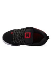 DC Shoes COURT GRAFFIK UNISEX - Sneaker low - bw black white red