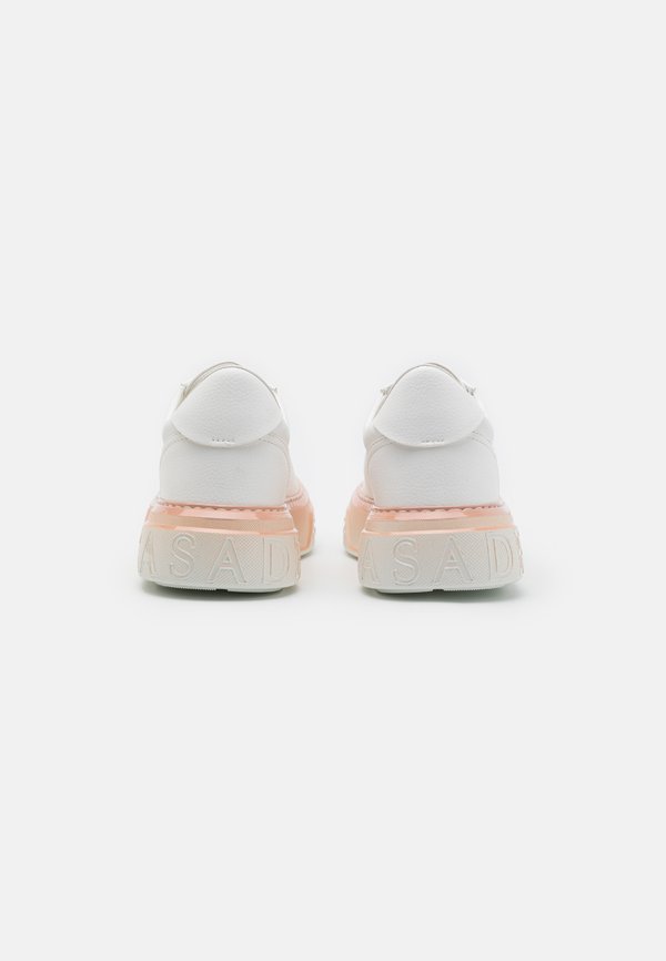 OFF ROAD TOE CAP - Trainers - bianco4