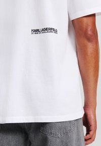 KARL LAGERFELD OVERSIZED RUE ST-GUILLAUME WASHED - T-shirt print - white