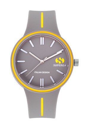 Grijs siliconen horloge met een gele accent rondom de wijzerplaat, voorzien van zilveren uurmarkeringen, wijzers en een "SUPERGA" logo. Inclusief een gestructureerde band.