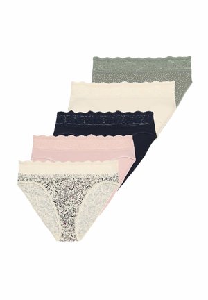 Vijf paar damesondergoed in verschillende kleuren: donker marineblauw, lichtroze, crème, groen met stippen en een bloempatroon. Kantafwerking op de taille.