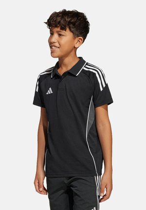 Polo shirt nera con accenti bianchi e tre strisce sulle spalle. Realizzata in tessuto traspirante, presenta un colletto classico e maniche corte.