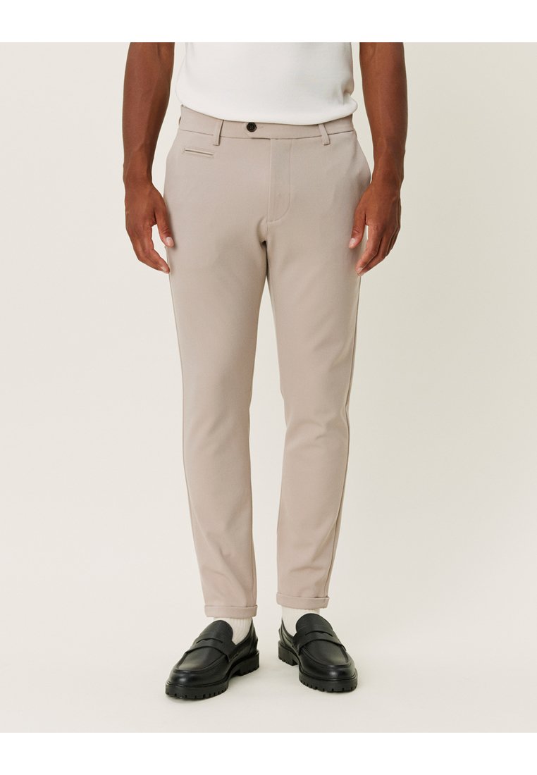 Les Deux COMO PANTS SEASONAL - Chino hlače - light desert sand