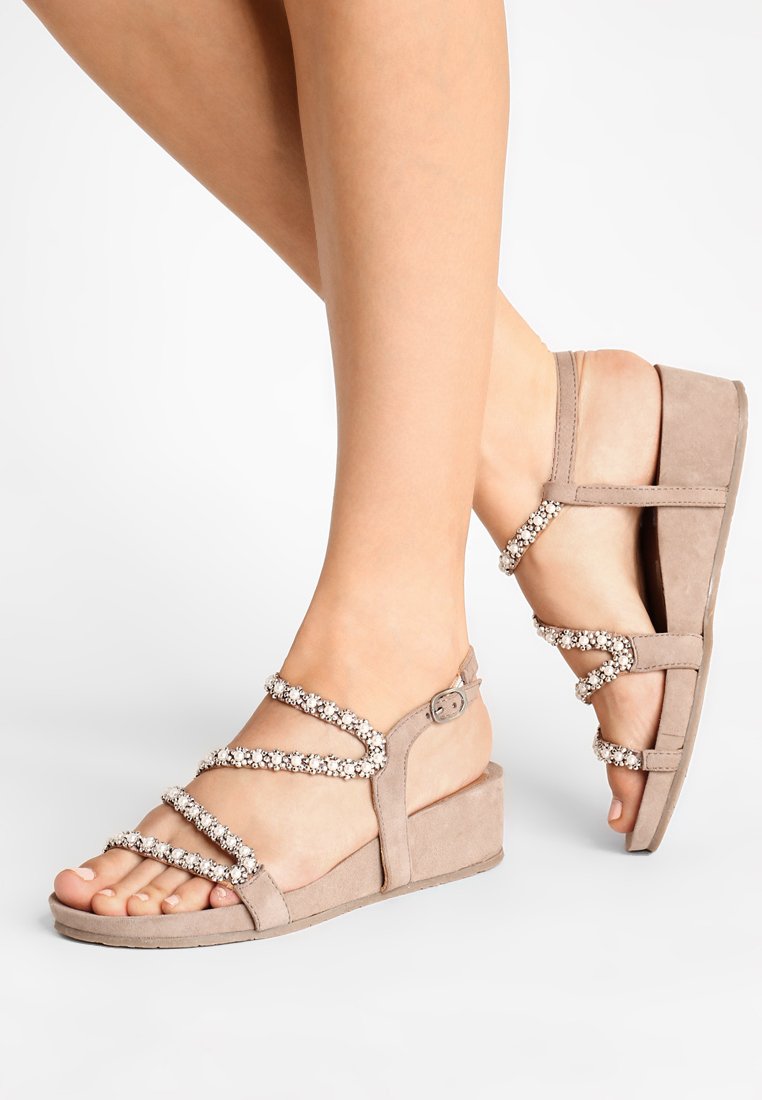 Lazamani sandali Clearance