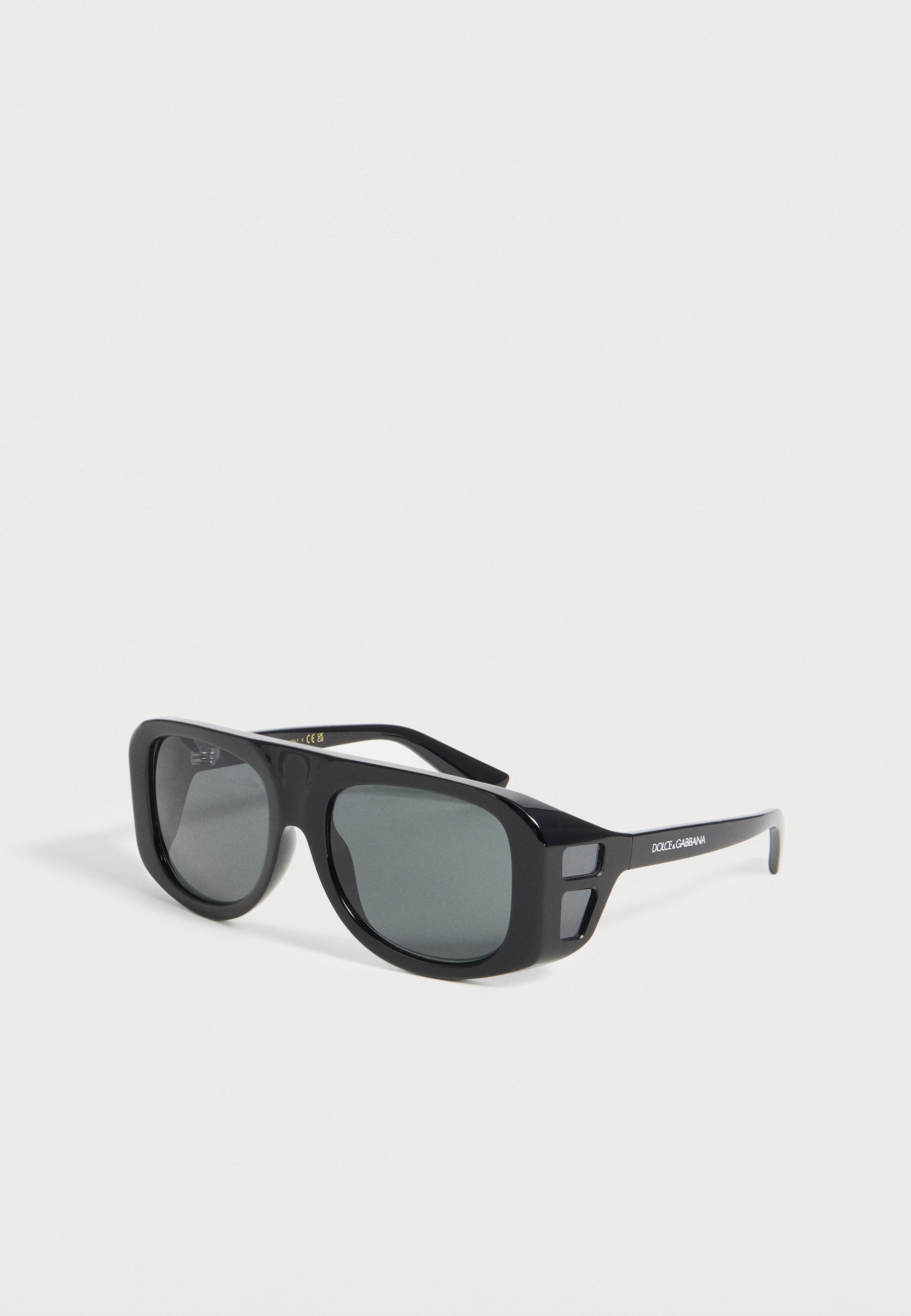 Dolce&Gabbana online pe ZALANDO