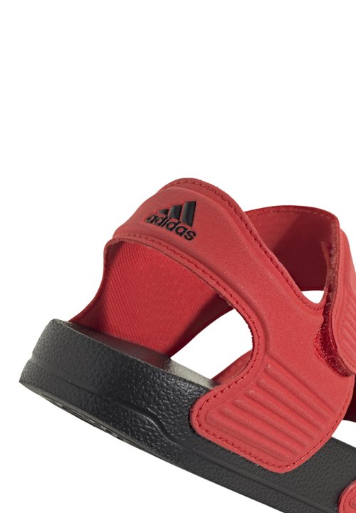 adidas ADILETTE - Sandalias de senderismo - brired cblack cblack — foto 7