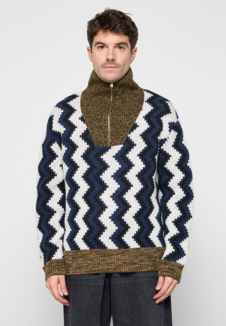 closed Trui blauw closed Trui blauw