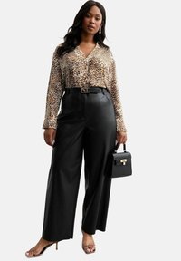 New Look Curves - CURVES LEOPARD CREPE  - Button-down blouse - brown pattern Thumbnail Image 1