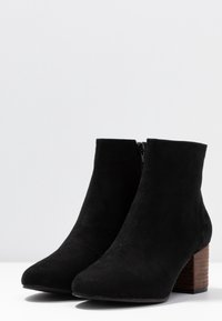 Anna Field Botines bajos - black