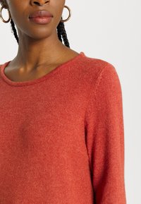 VILA VIRIL DRESS - Džemperkleita - burnt henna