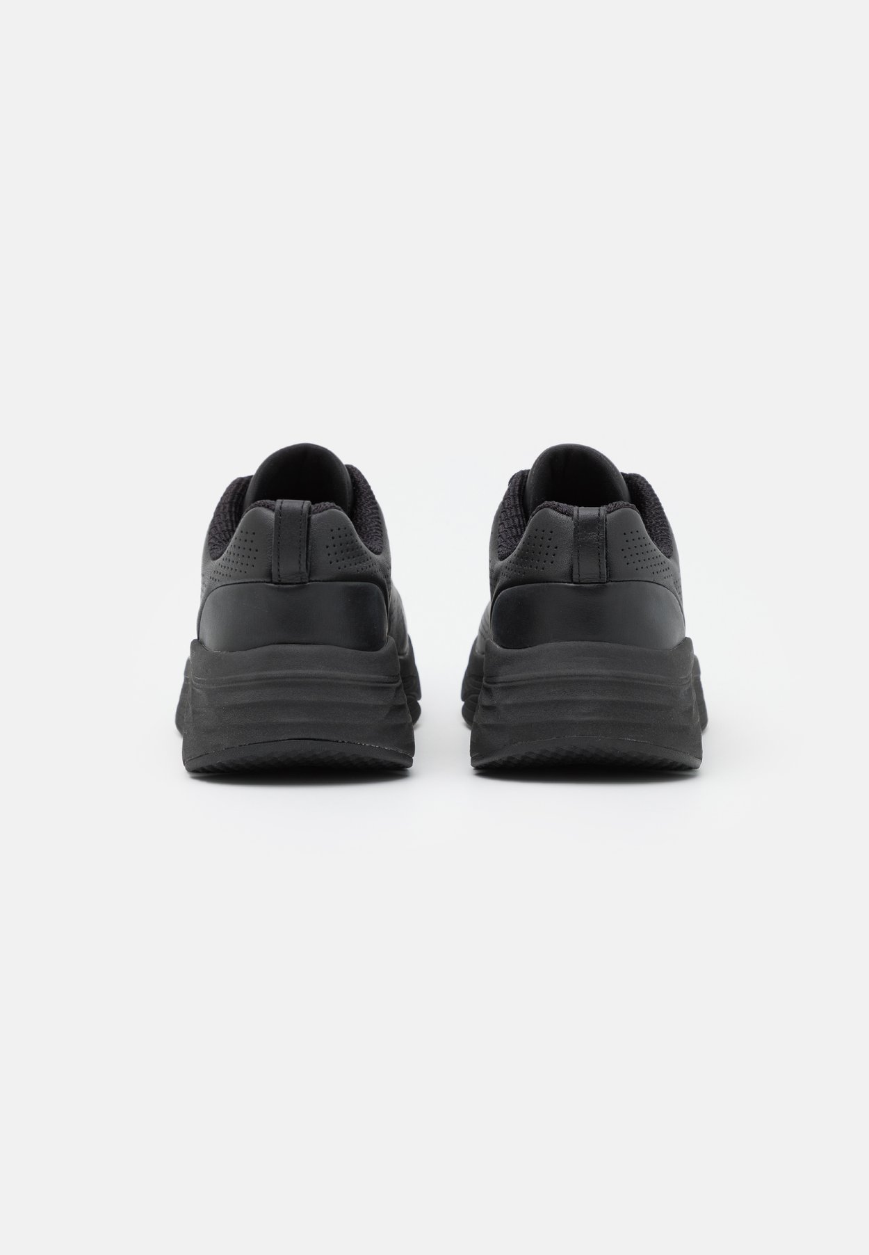 MAX CUSHIONING ELITE
