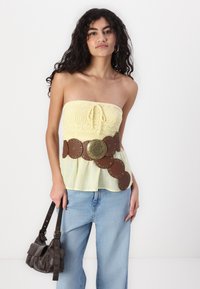Hollister Co. STRAPLESS BABYDOLL  - Top - double cream
