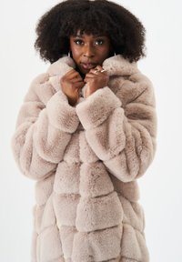 GINI LONDON PANELLED  - Winter coat - stone