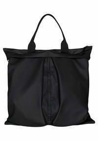 Grand sac fourre-tout noir en matériau durable, doté de deux poignées et d'une fermeture éclair. Le design comprend des détails de couture subtils.