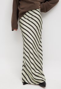 MERMAID SHAPE - Maxirok - stripe