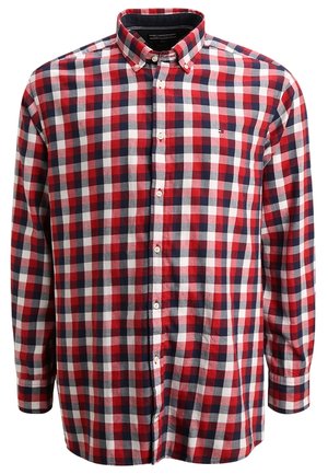 Chemise à manches longues boutonnée, à motif à carreaux rouge, blanc et bleu marine, avec col boutonné.