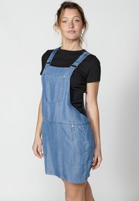 Koroshi STRAP - Haljina od trapera - azul cl light blue