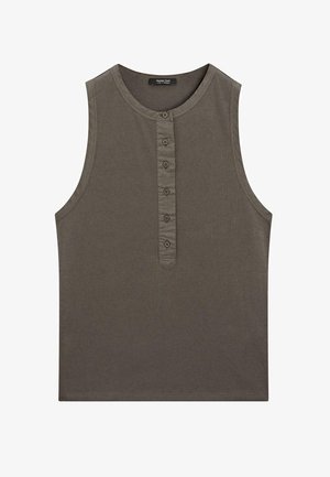 Ärmelloses, olivgrünes Tanktop aus Baumwolle. Es hat einen runden Ausschnitt und eine Knopfleiste mit fünf Knöpfen auf der Vorderseite.