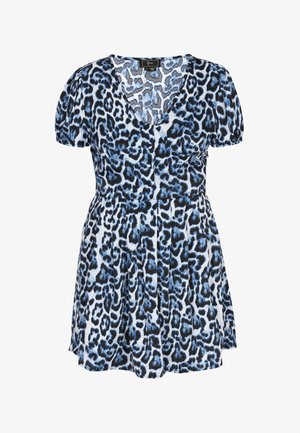 Korte mouwen jurk met blauwe en zwarte luipaardprint, V-hals, getailleerde taille en knoopdetails aan de voorkant.