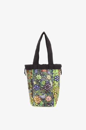 Borsa tote con manici neri e motivo floreale colorato in tonalità di verde, arancione, viola e blu, con chiusura a coulisse nella parte superiore.