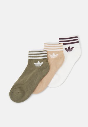 3 PACK UNISEX - Calcetines - off white/magic beige/focus olive