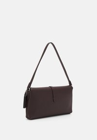 COACH HAMPTONS BAG - Rankinė - maple