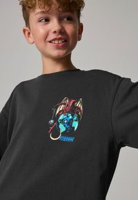 smALLSAINTS REGULAR FIT- GRAPHIC CREW - Marškinėliai su spaudiniu - black dragon