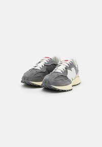 New Balance U327 UNISEX - Sportcipő - castle rock
