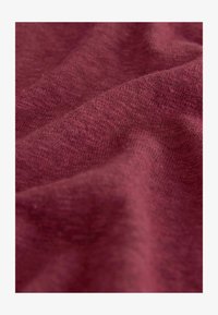 Sélectionné, chocolate brown