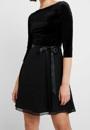 Robe de soirée - black