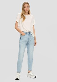 QS - Jeansy Zwężane