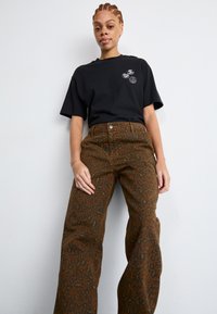 Carhartt WIP LEO PIERCE PANT STRAIGHT - Pantalones - brown