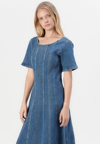 Object OBJLORAY LONG DRESS - Vardagsklänning - medium blue denim