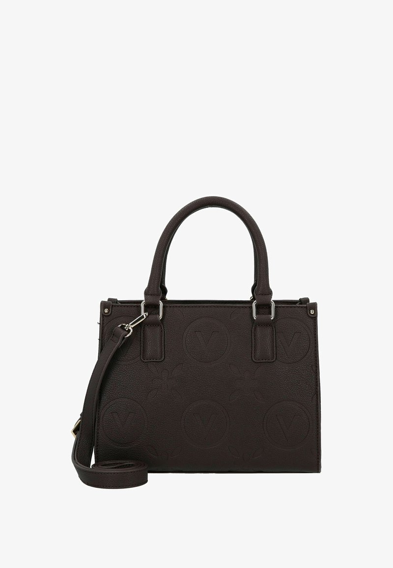 Borsa a mano in pelle marrone scuro con motivi floreali e logo goffrati, doppie maniglie superiori e tracolla removibile.