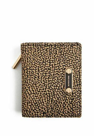 Compact wallet with a black and beige pebble-like pattern and a small gold nameplate on the front side.