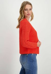 Monari Strickjacke - bright coral