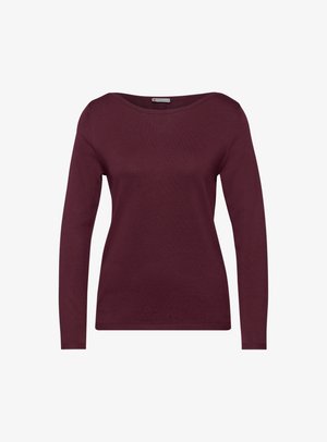 Körsbärsröd långärmad tröja med rund halsringning, tillverkad av mjukt, fint stickat tyg, med en slät yta och figurnära passform.