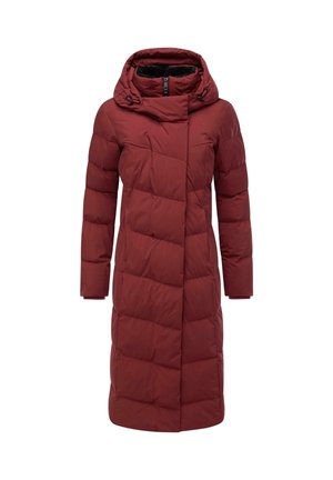 Bordowa kurtka puchowa z kapturem, z suwakiem z przodu, długimi rękawami oraz pikowanym wzorem z poziomymi przeszyciami.