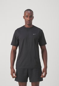 Nike Performance HYVERSE TOP - Sports T-shirt - black